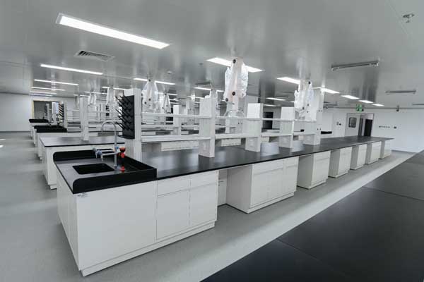 實驗室建設(shè)裝修多少錢?